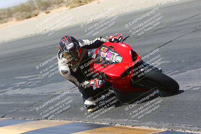 media/Mar-28-2022-Superbike Trackdays (Mon) [[b8603d0f67]]/Open Track Time/Turn 3 Inside/